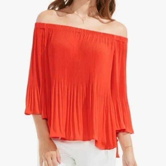 2/$30 Vince Camuto Accordion Pleated Off the Shoulder Flowy Top Blouse Medium - Picture 1 of 10